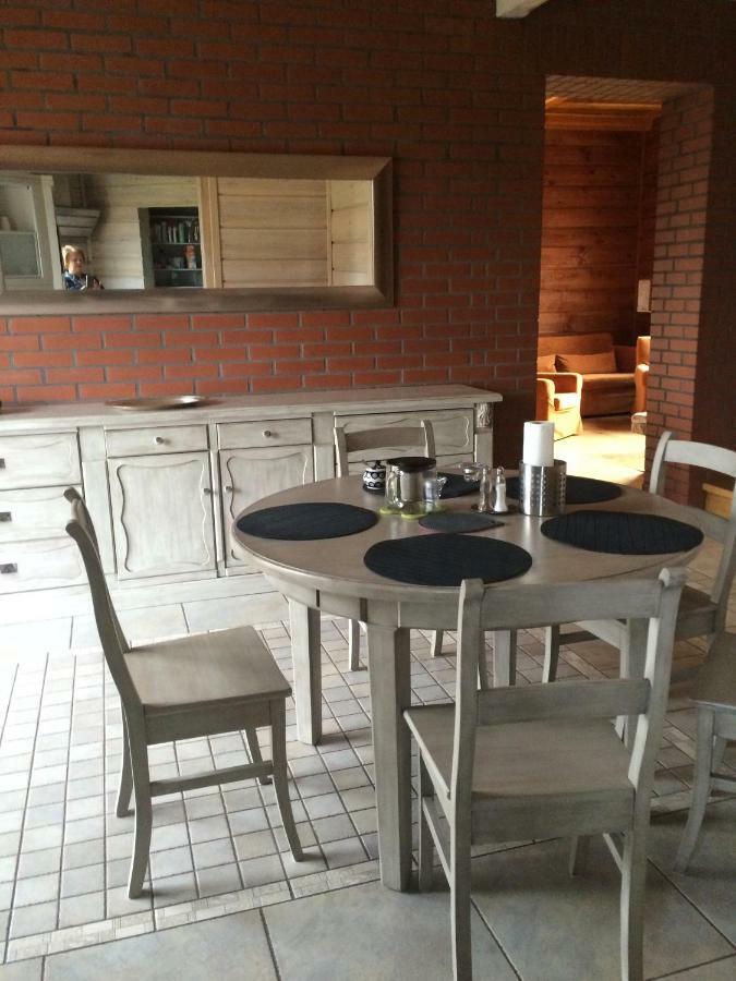Dom Wakacyjny Z Basenem Debki Exterior photo